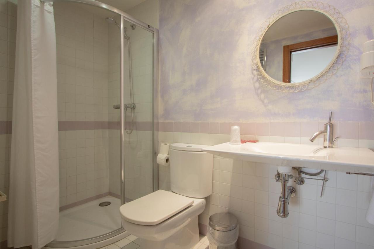 Hostal Los Canteros Golmayo Εξωτερικό φωτογραφία