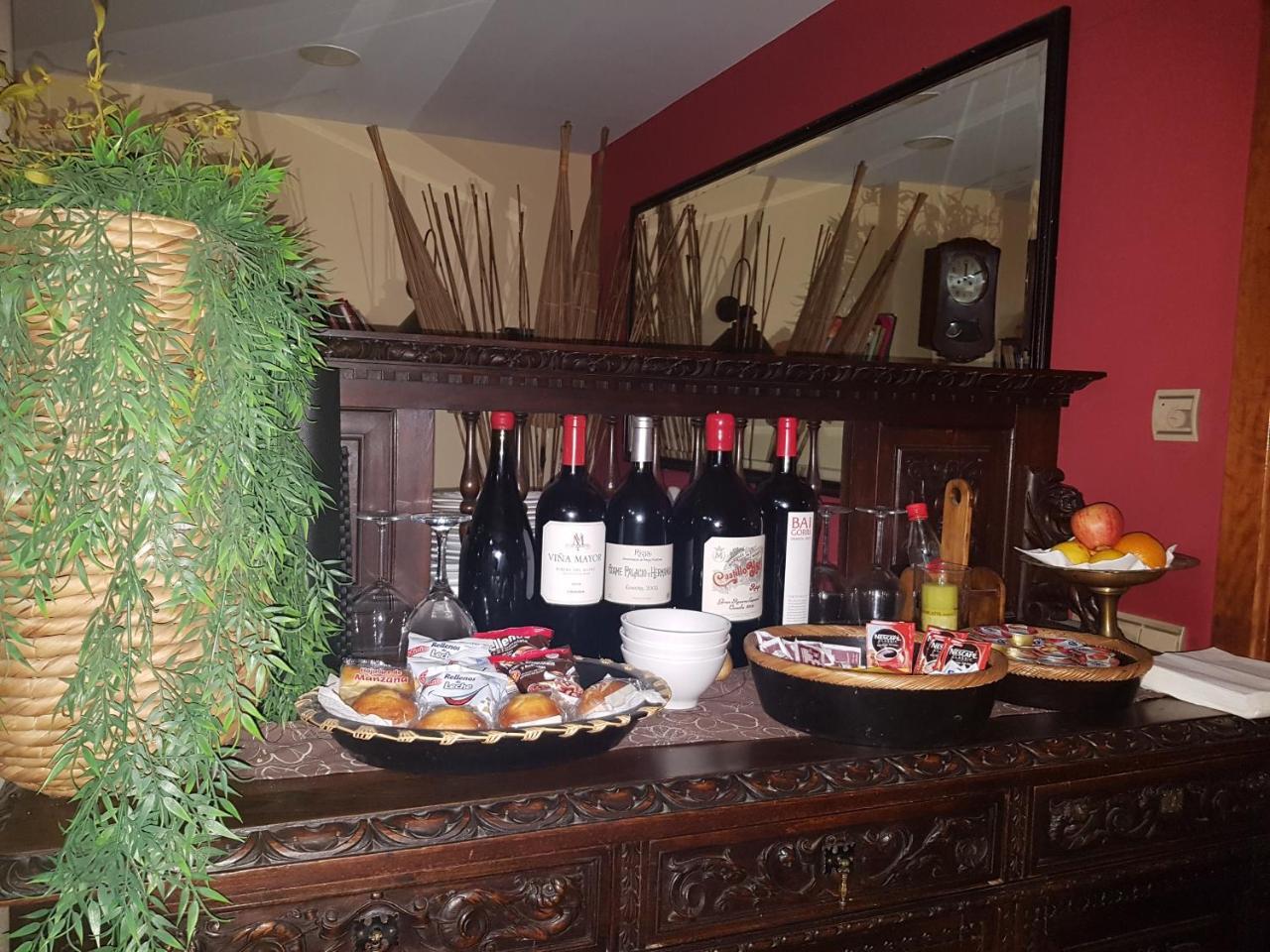 Hostal Los Canteros Golmayo Εξωτερικό φωτογραφία